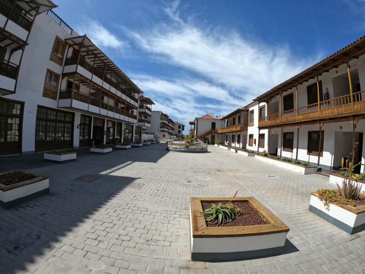 Apartamento Vacacional Los Gigantes Santiago del Teide Exterior foto